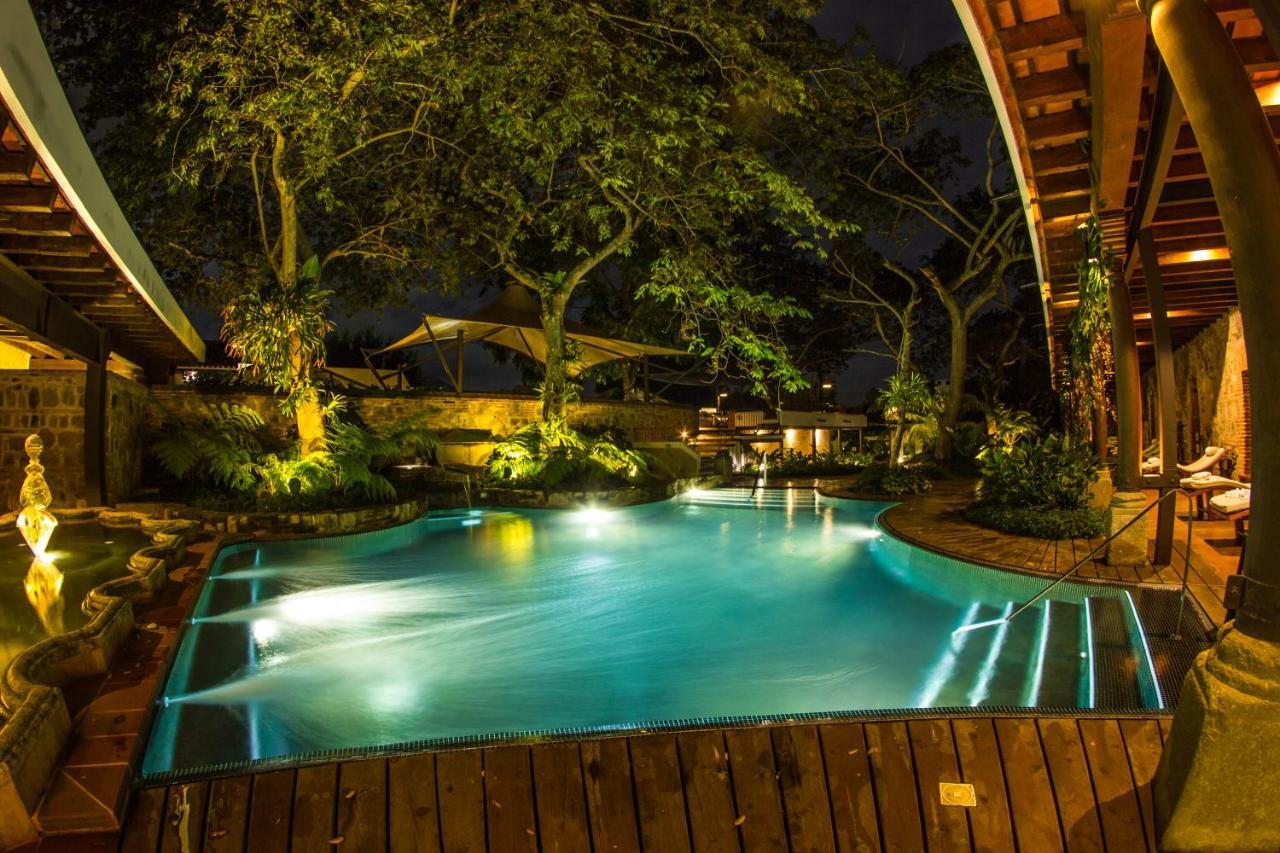 Hotel Museo Spa Casa Santo Domingo Antigua Exteriér fotografie The swimming pool at the hotel